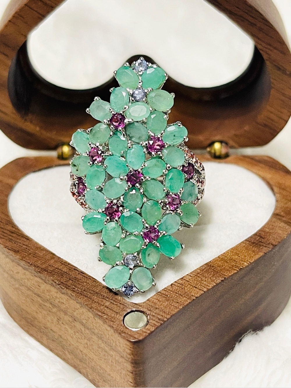 Appraised genuine Emerald Green Cluster Cocktail Ring with Rhodolite Garnet